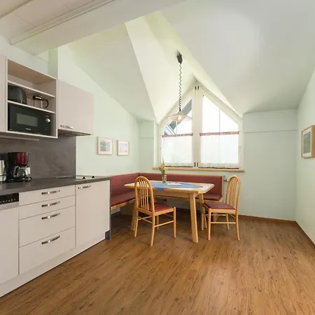 Bliem Aparthotel 4*