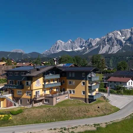 Bliem Aparthotel 4*