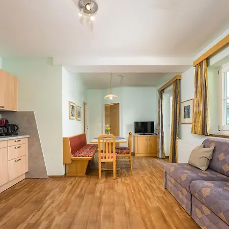 Bliem Aparthotel 4*